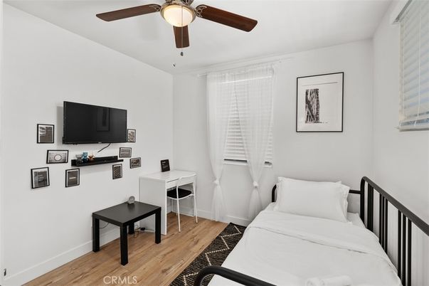 DE Listing image placeholder