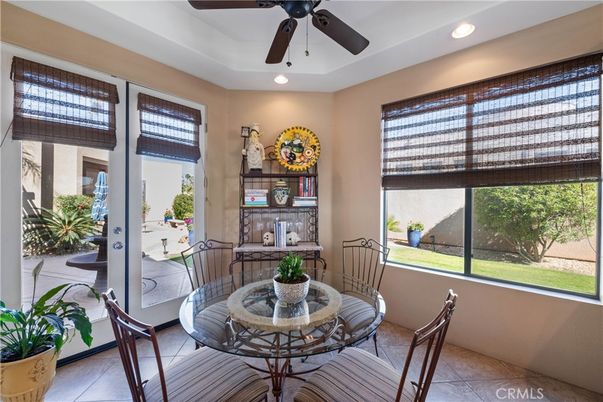 Dining room, Interior, Recessed Lighting