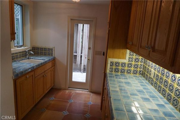 Bathroom, Interior, Tile Countertops