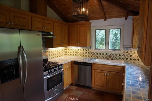 Interior, Kitchen, Stainless Steel Appliances, Tile Countertops, Wooden Beams, Wooden Ceilings