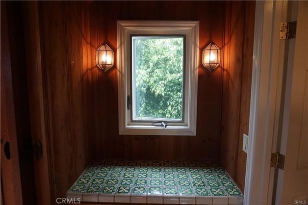 Interior, Wooden Walls