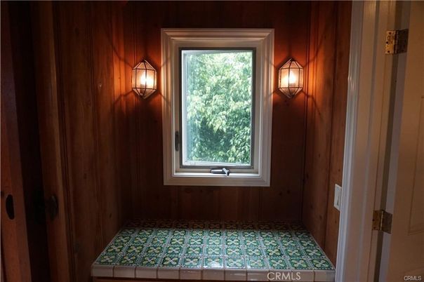 Interior, Wooden Walls