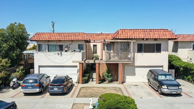 Attached, Exterior, Facade, Brick Facade, Mediterranean