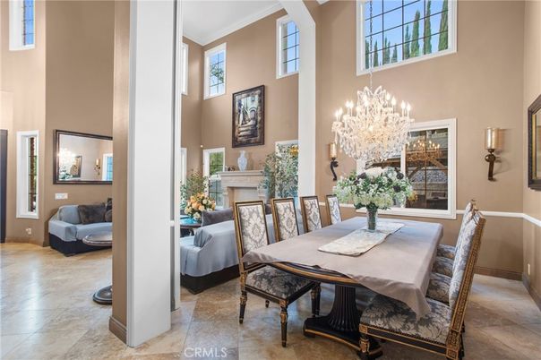 Dining room, Fireplace, Interior