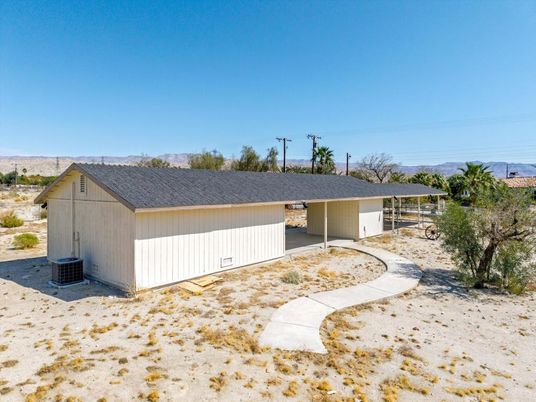 Backyard, Detached Garage, Exterior