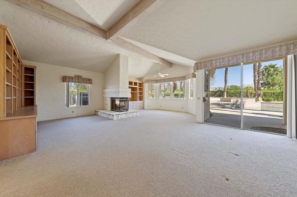 Empty room, Fireplace, Interior