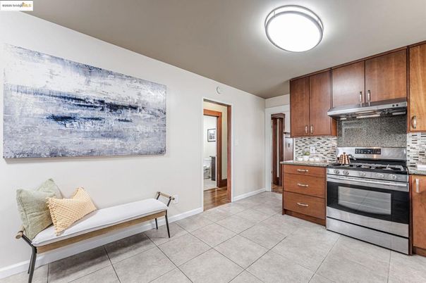 Interior, Kitchen, Stainless Steel Appliances