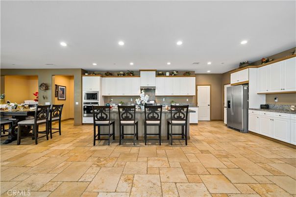 Dining room, Interior, Kitchen, Recessed Lighting, Stainless Steel Appliances