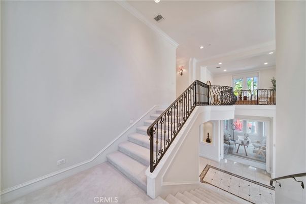 Interior, Piano, Recessed Lighting