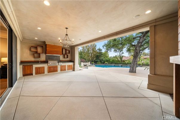 Exterior, Interior, Pendant Lights, Pool, Recessed Lighting