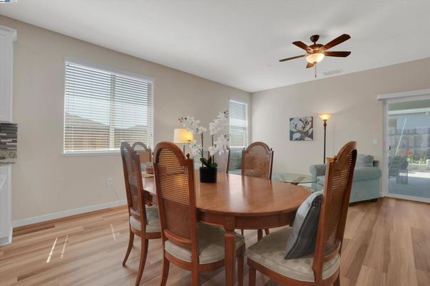 Dining room, Interior, Wood Texture Flooring