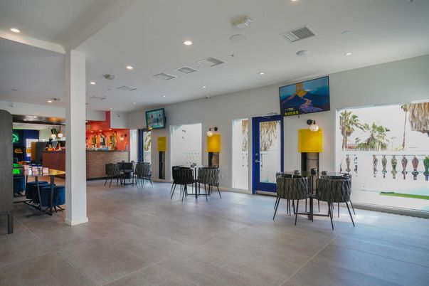 Dining room, Interior, Recessed Lighting