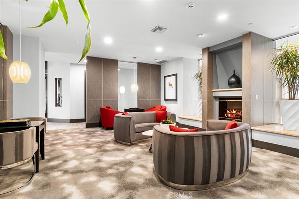 Fireplace, Interior, Living room, Pendant Lights, Recessed Lighting