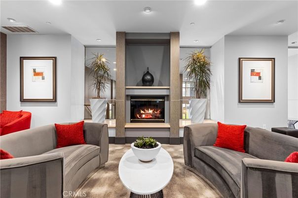 Fireplace, Interior, Living room, Recessed Lighting