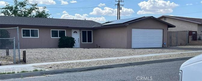 Attached, Exterior, Facade, Solar Panels, Ranch