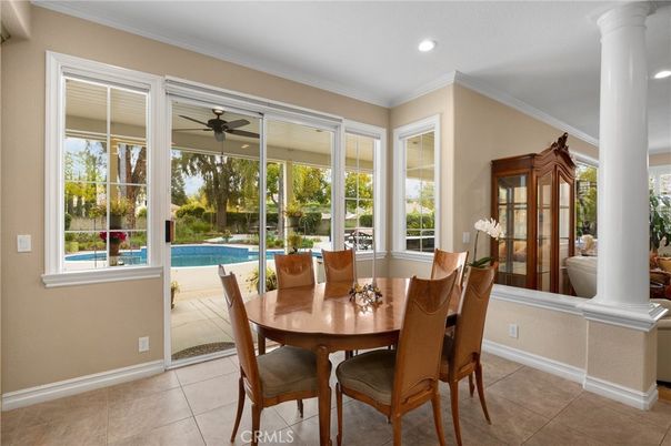 Dining room, Interior, Recessed Lighting
