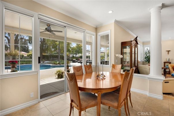 Dining room, Interior, Recessed Lighting