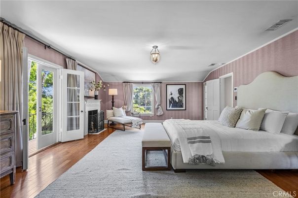 Bedroom, Fireplace, Interior, Wood Texture Flooring