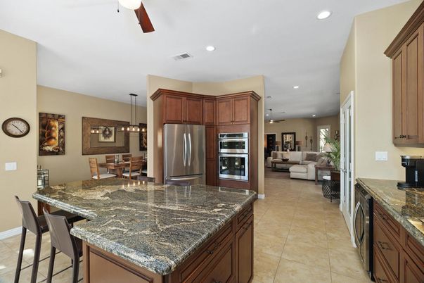 Dining room, Interior, Kitchen, Living room, Pendant Lights, Recessed Lighting, Stainless Steel Appliances