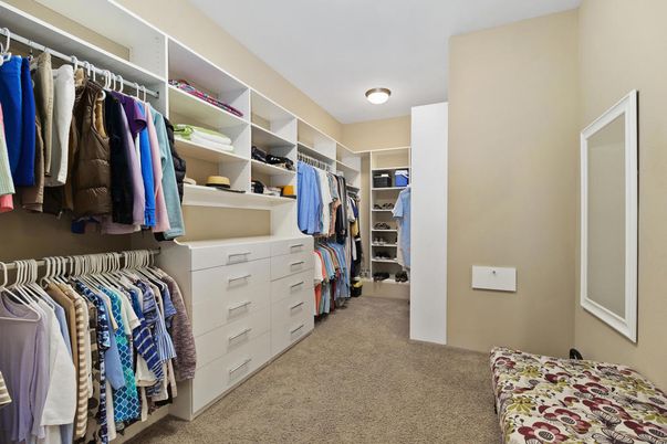 Interior, Walk-in Closets