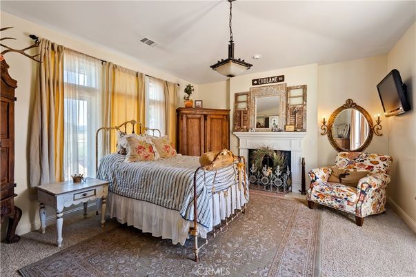 Bedroom, Fireplace, Interior, Pendant Lights