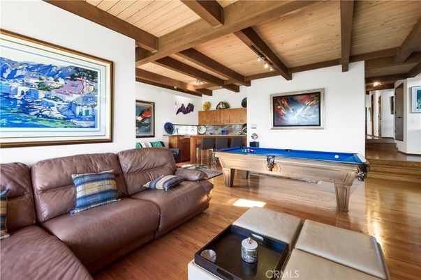 Billiard Table, Game Room, Interior, Living room, Wooden Beams, Wooden Ceilings, Wood Texture Flooring