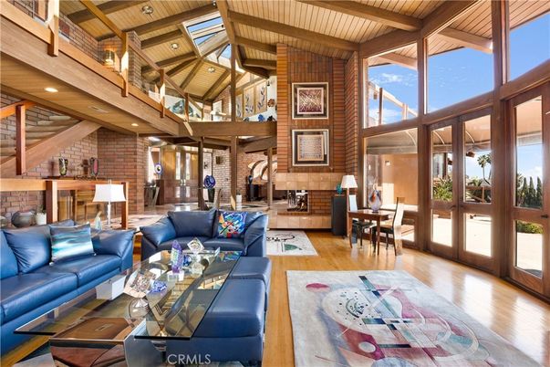 Dining room, Fireplace, Interior, Living room, Stone Walls, Wooden Beams, Wooden Ceilings, Wood Texture Flooring