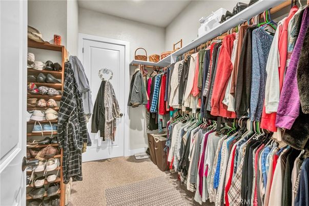 Interior, Walk-in Closets
