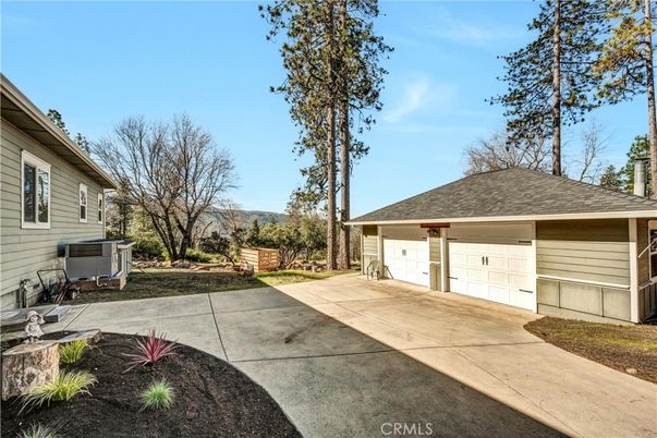 Backyard, Detached Garage, Exterior