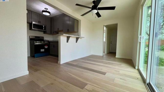 Interior, Kitchen, Wood Texture Flooring