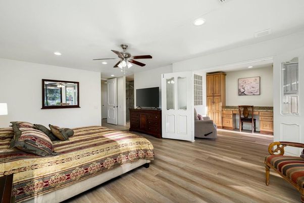 Bedroom, Interior, Recessed Lighting, Wood Texture Flooring