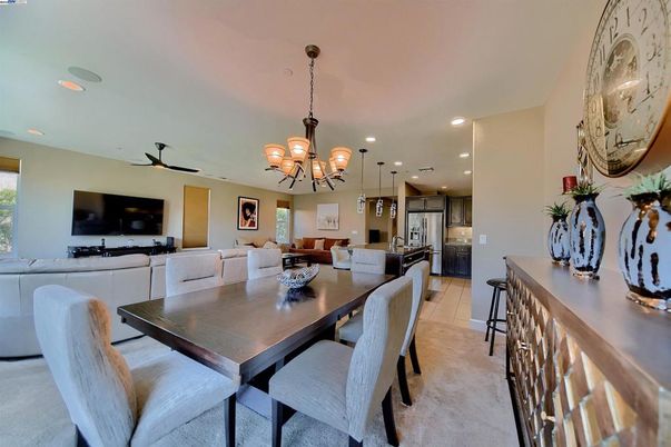 Chandelier, Dining room, Interior, Kitchen, Living room, Pendant Lights, Recessed Lighting, Stainless Steel Appliances