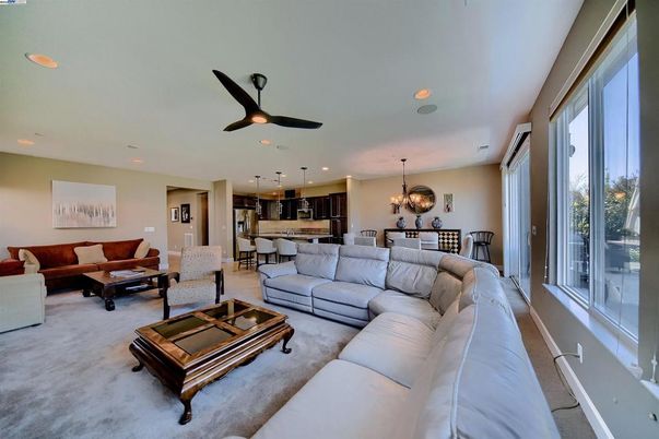 Chandelier, Dining room, Interior, Kitchen, Living room, Pendant Lights, Recessed Lighting