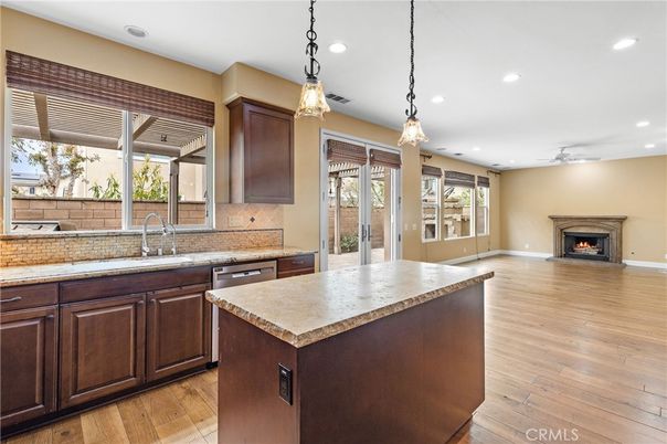 Fireplace, Interior, Kitchen, Pendant Lights, Recessed Lighting, Wood Texture Flooring