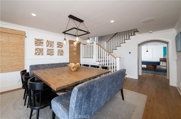 Dining room, Interior, Pendant Lights, Recessed Lighting, Wood Texture Flooring