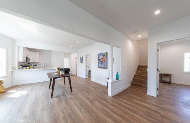 Home Office, Interior, Kitchen, Recessed Lighting, Wood Texture Flooring
