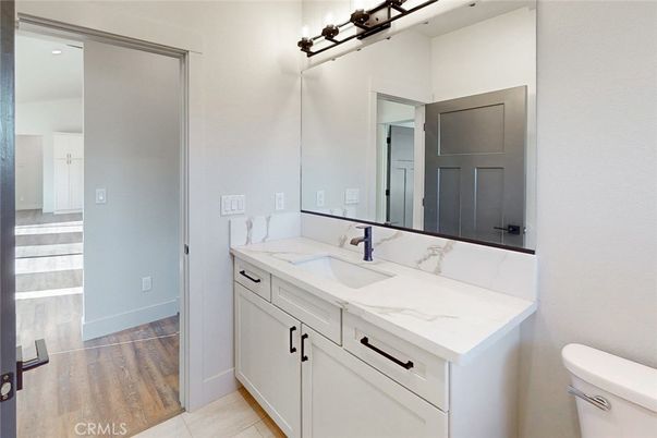 Bathroom, Dual Sink Vanities, Interior, Wood Texture Flooring