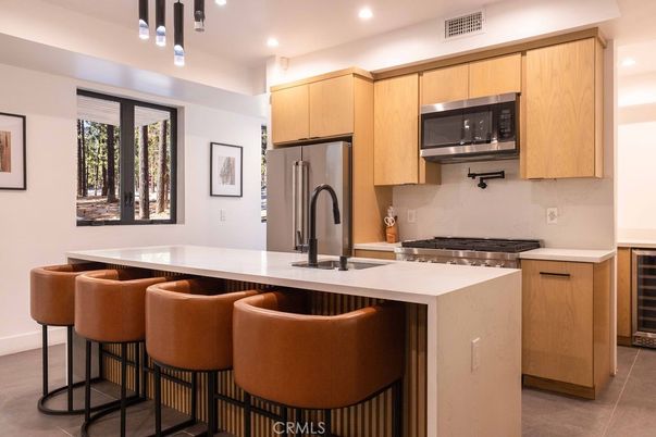 Interior, Kitchen, Pendant Lights, Recessed Lighting, Stainless Steel Appliances