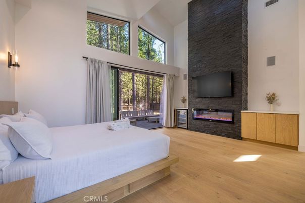 Bedroom, Fireplace, Interior, Wood Texture Flooring