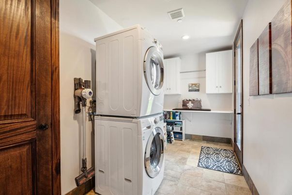 Interior, Recessed Lighting, Washer
