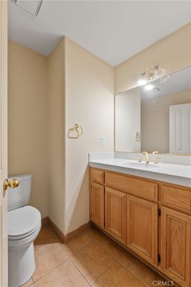 Bathroom, Interior, Tile Countertops
