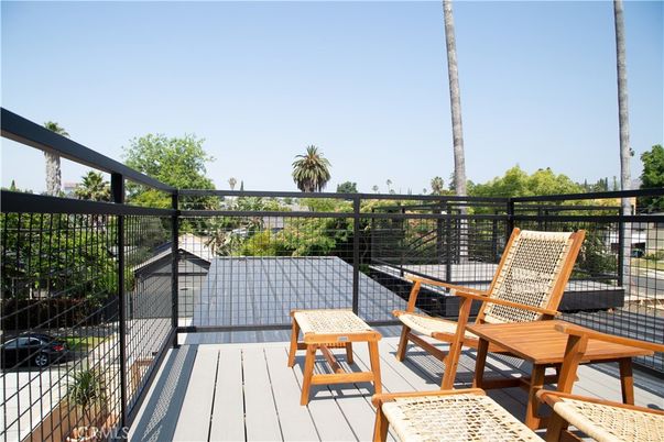 Exterior, Wood Texture Flooring