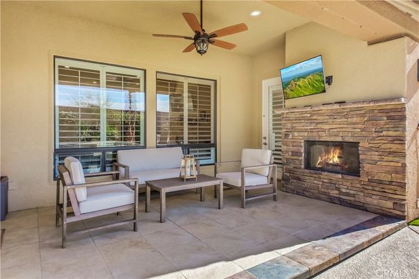 Fireplace, Interior, Recessed Lighting