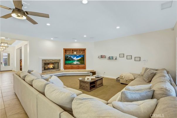 Chandelier, Fireplace, Interior, Living room, Recessed Lighting