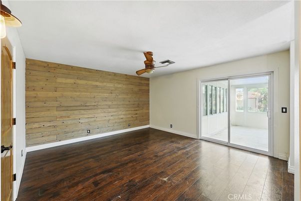 Empty room, Interior, Wood Texture Flooring, Wooden Walls