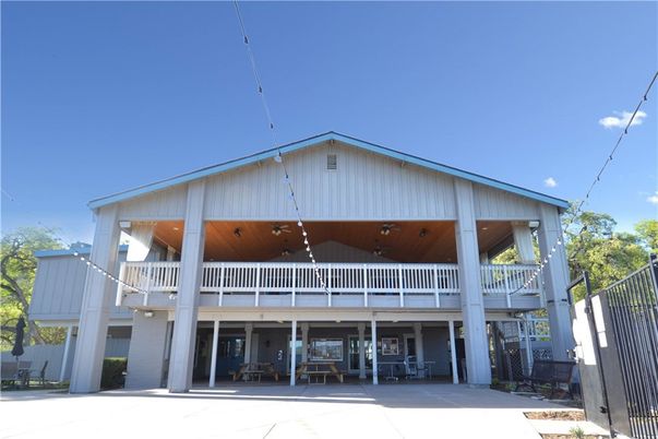 Exterior, Facade, None