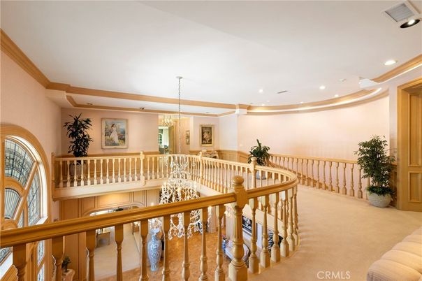 Chandelier, Interior, Recessed Lighting