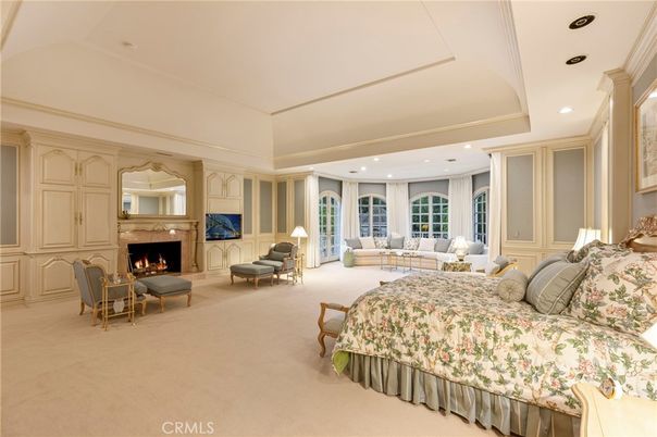Bedroom, Fireplace, Interior, Living room, Recessed Lighting