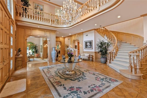Chandelier, Interior, Recessed Lighting, Wood Texture Flooring