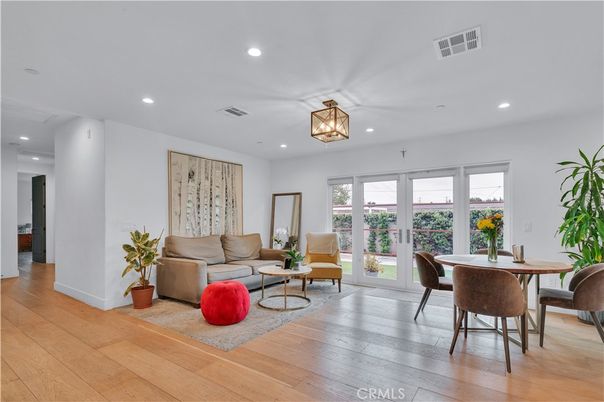 Dining room, Interior, Living room, Recessed Lighting, Wood Texture Flooring